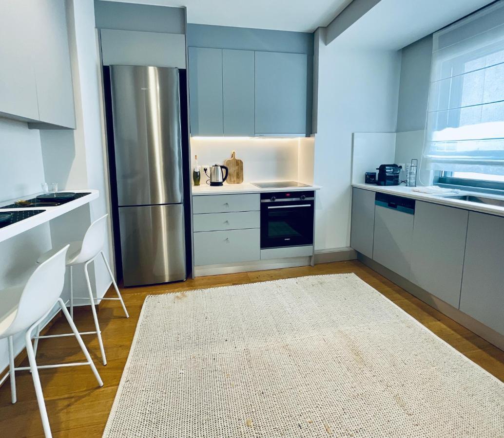 Athens Riviera 2-Bed Apt & Pool Access #Unoblu Bagian luar foto