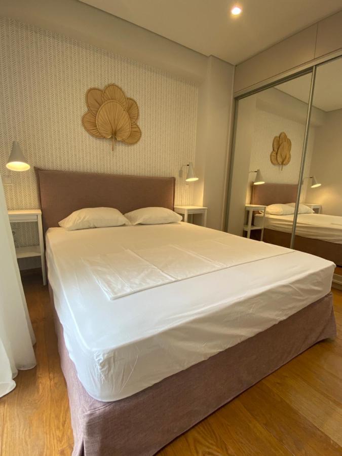 Athens Riviera 2-Bed Apt & Pool Access #Unoblu Bagian luar foto